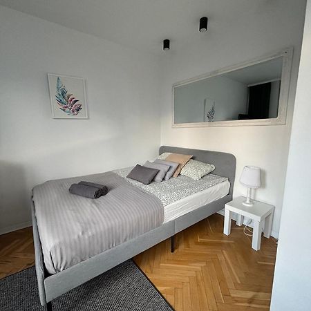 Superapart Zelazna 83-85 Warsaw Luaran gambar