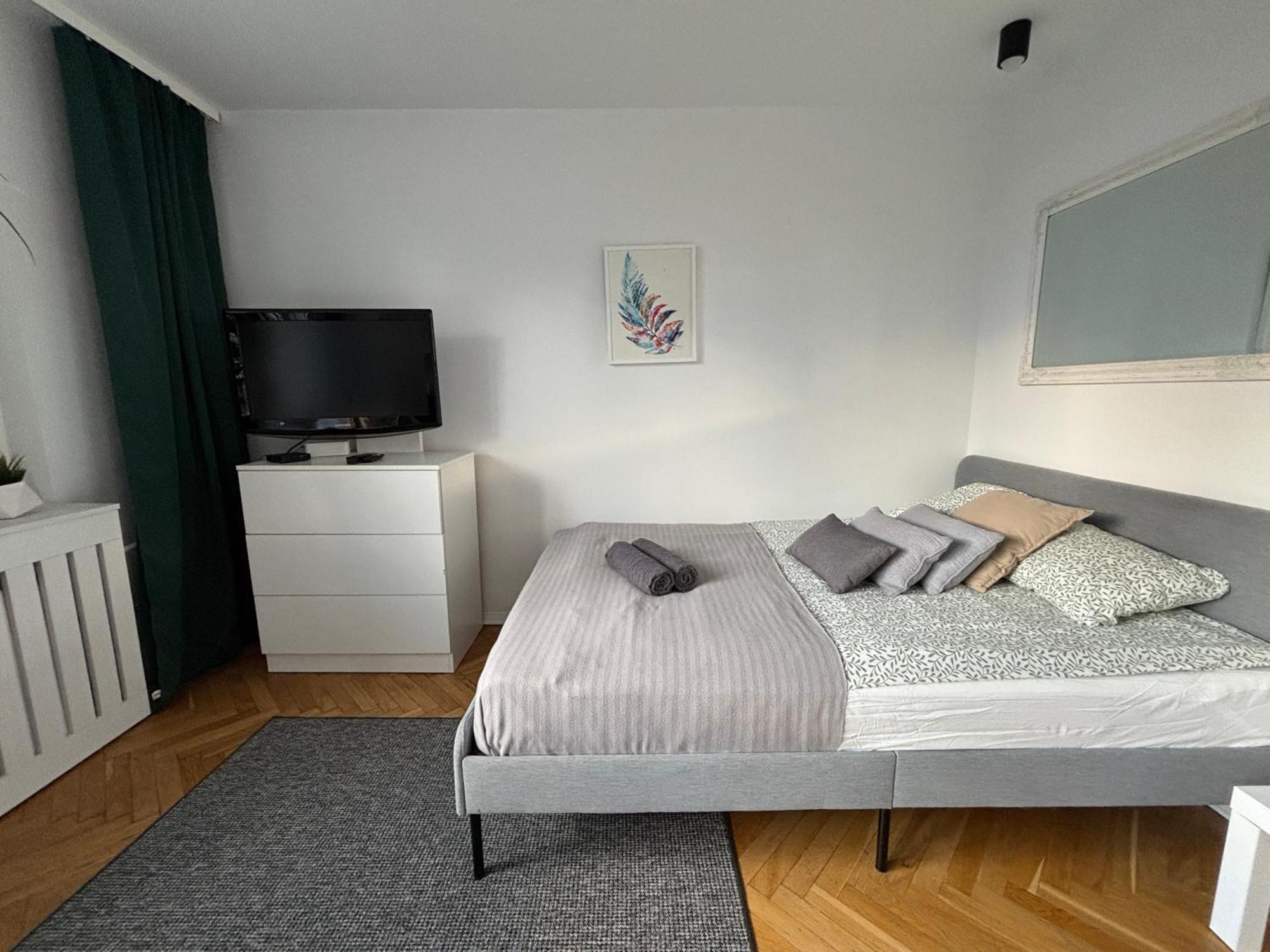 Superapart Zelazna 83-85 Warsaw Luaran gambar